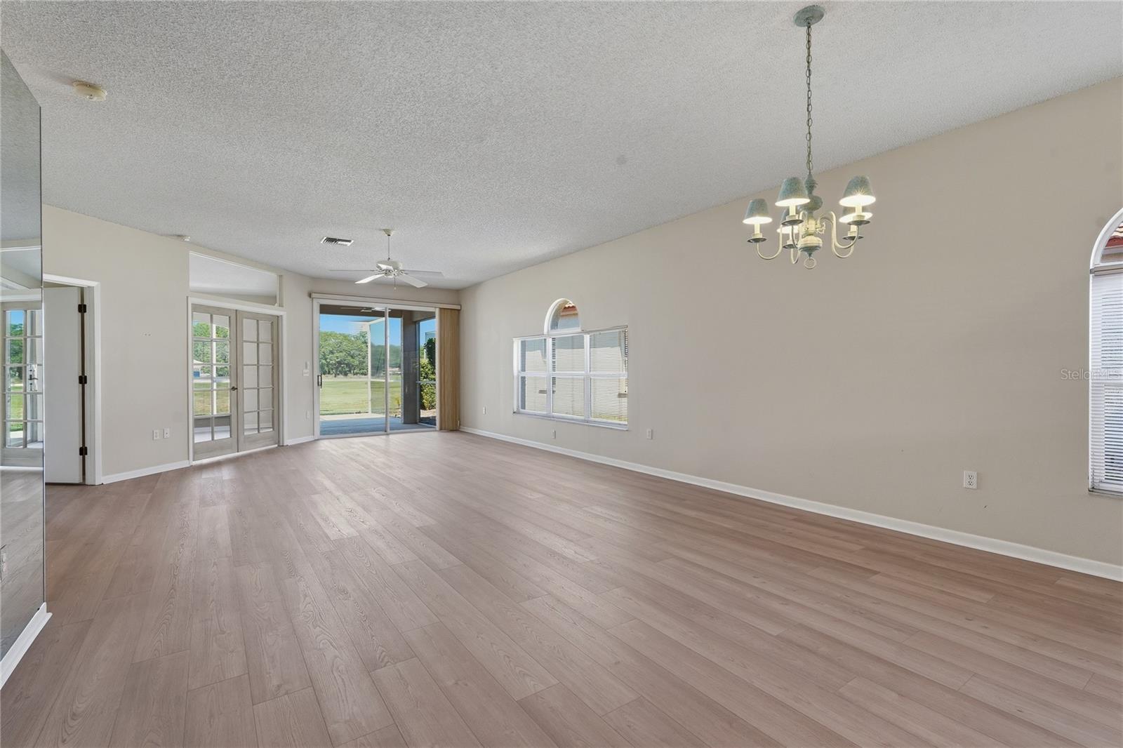 Living Room / Dining Room