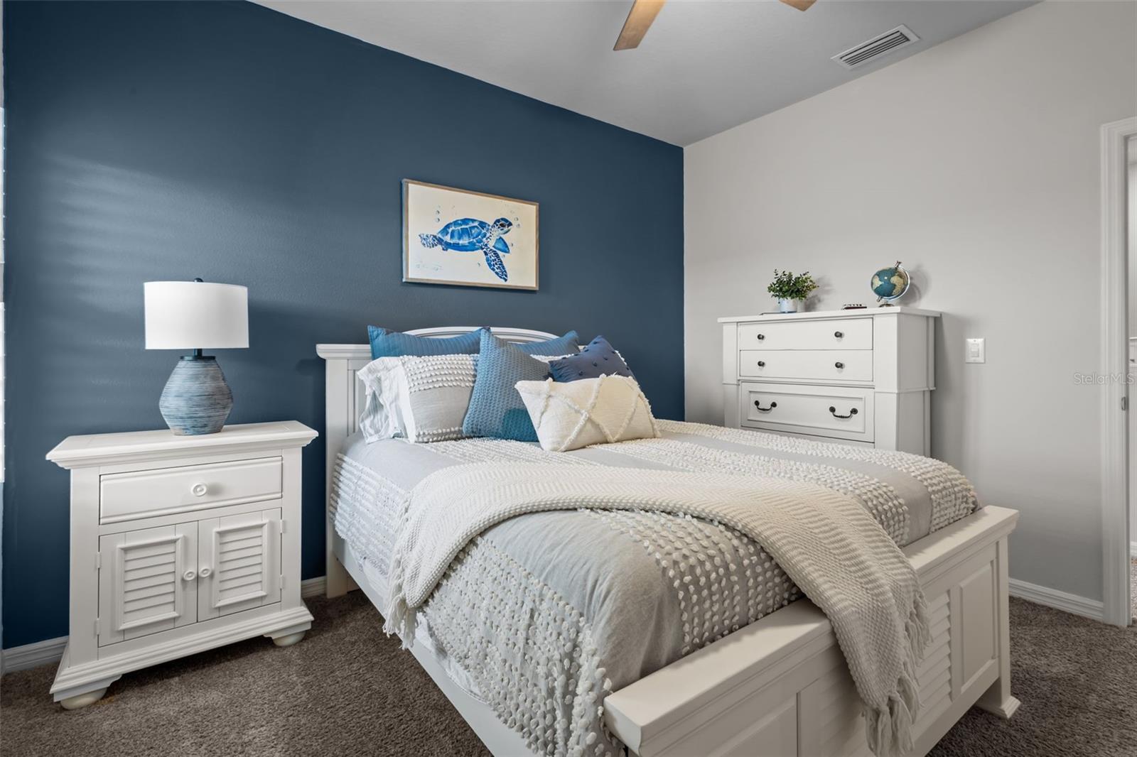 TB8498392
