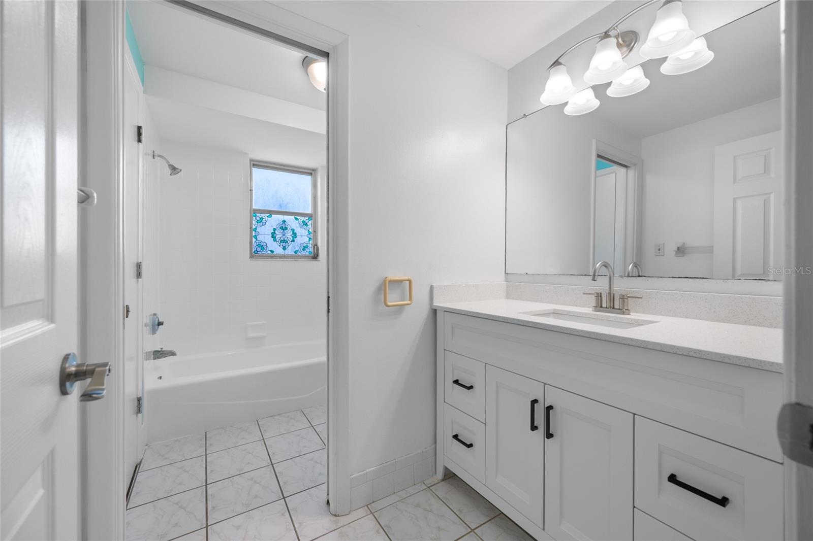 10400 Alice M Court Port Richey FL 34668 - Bathroom 2