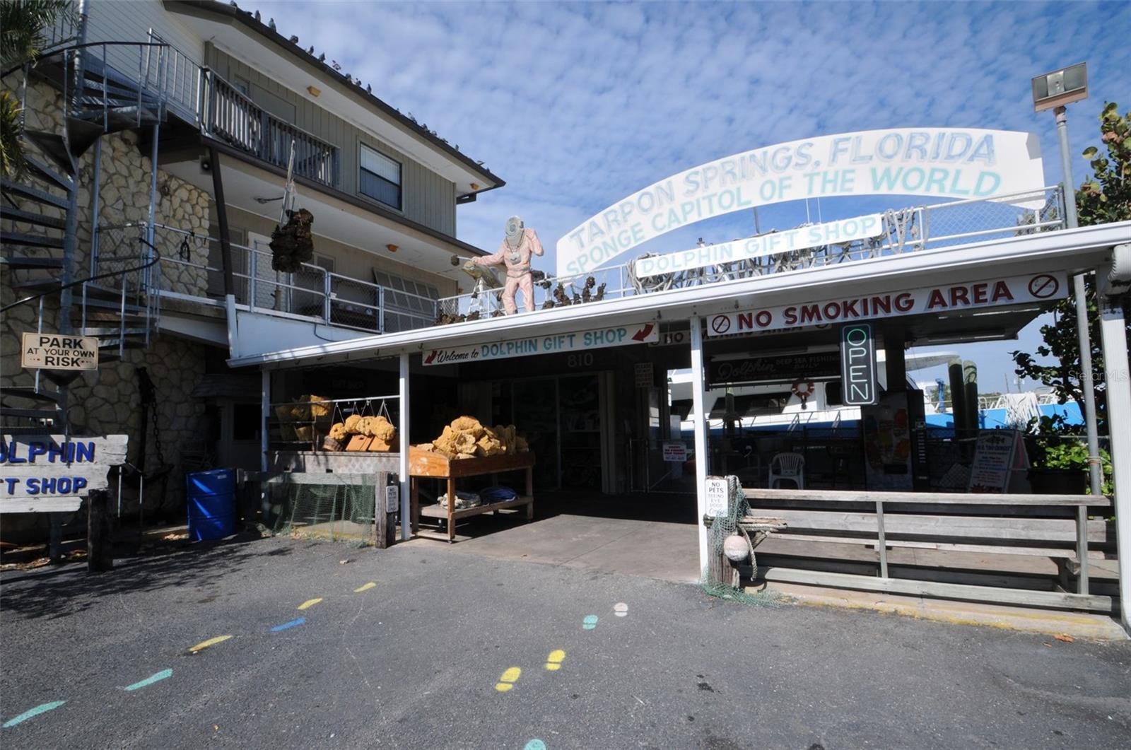 Sponge Docks