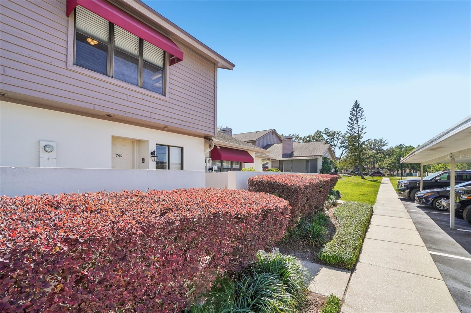 WELCOME TO 745 OAK PARK PLACE!