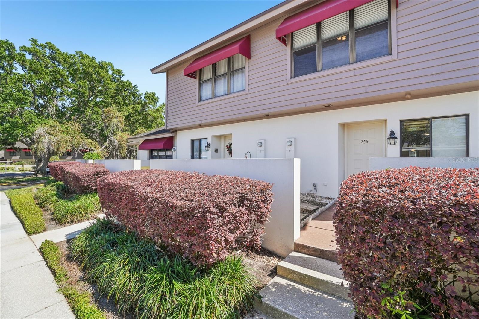 WELCOME TO 745 OAK PARK PLACE!