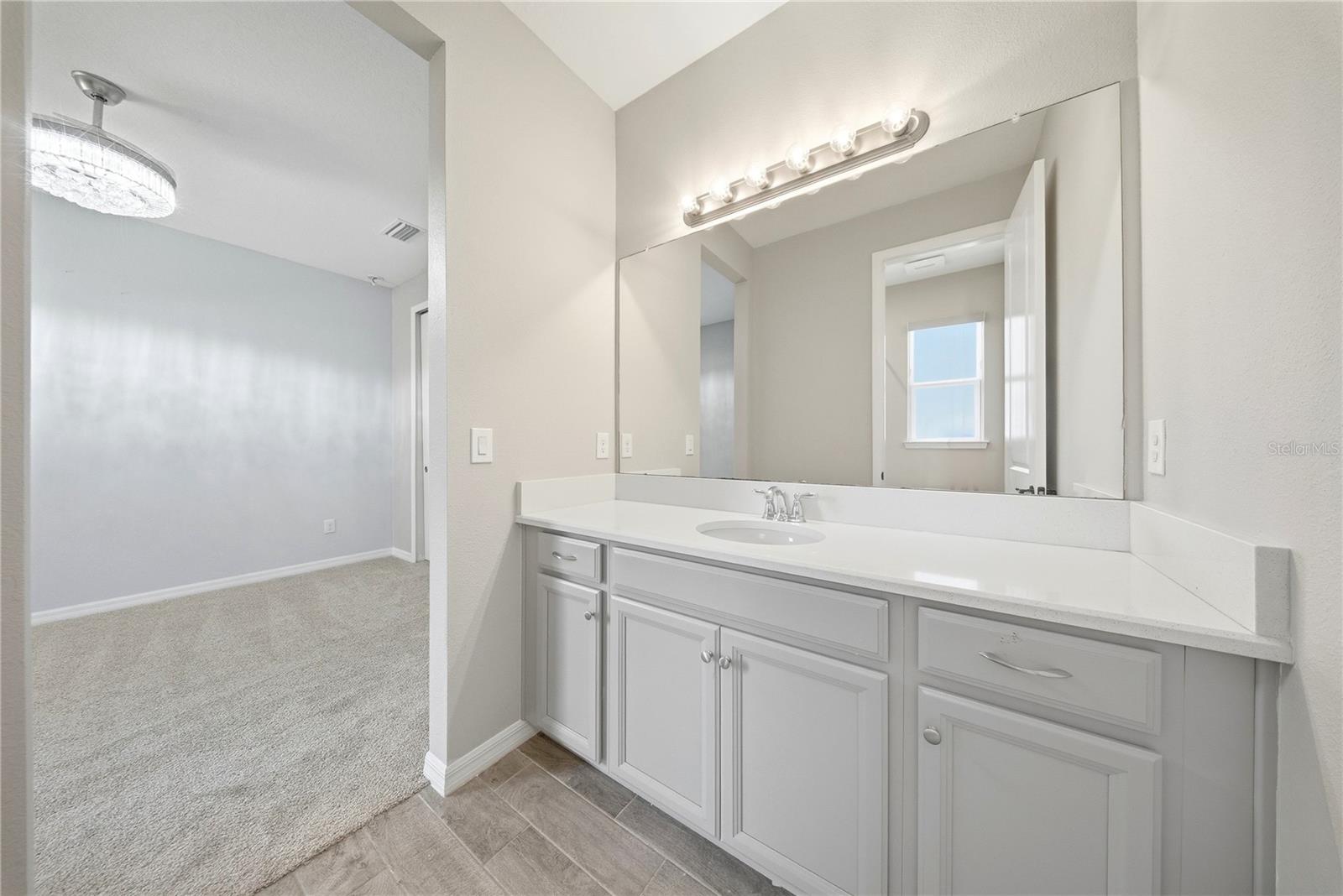 JACK AND JILL BATH SPLIT BETWEEN BEDROOMS #2 & #3