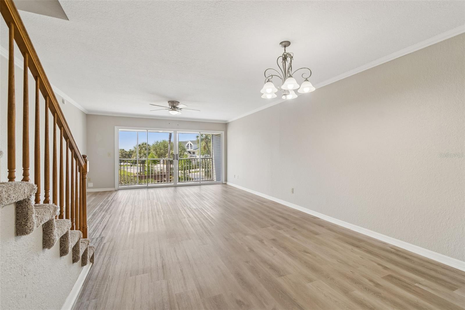 Dining room/Living Room