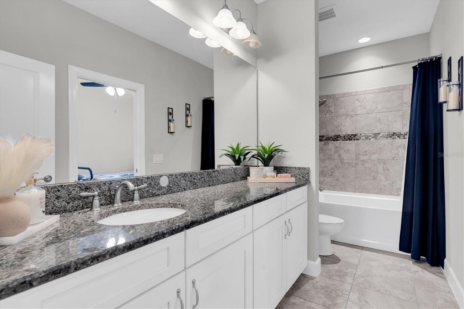 Guest Bathroom w/ Tub