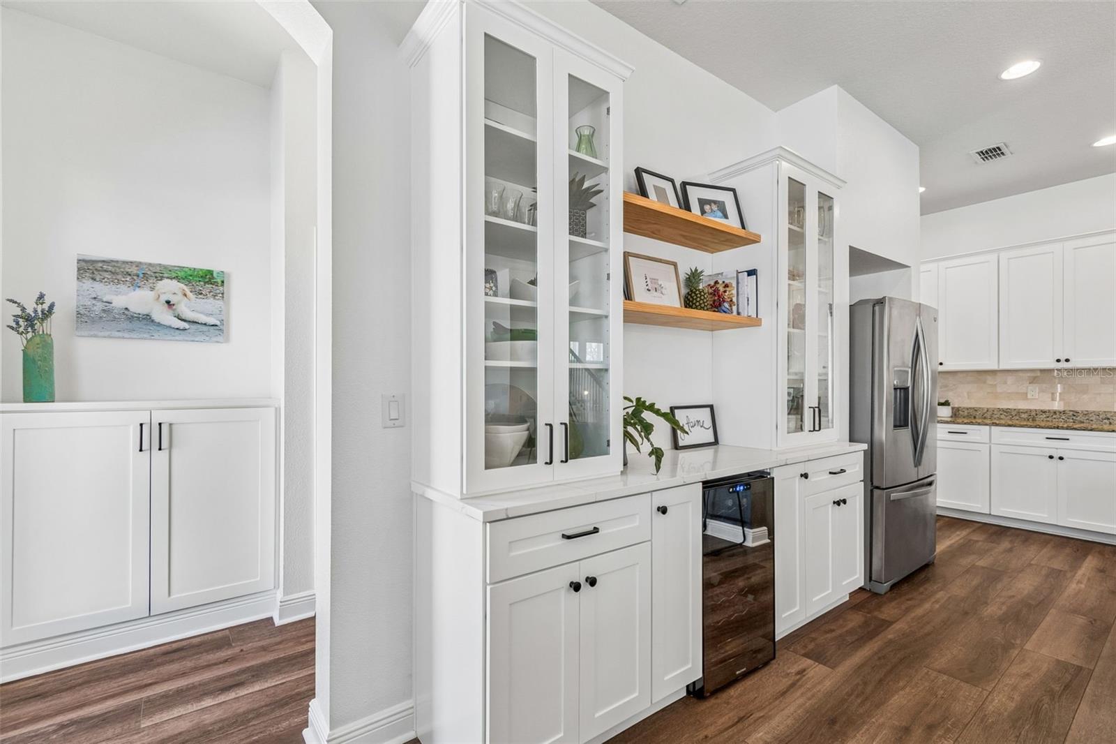 Side View of Kitchen/Beverage Fridge