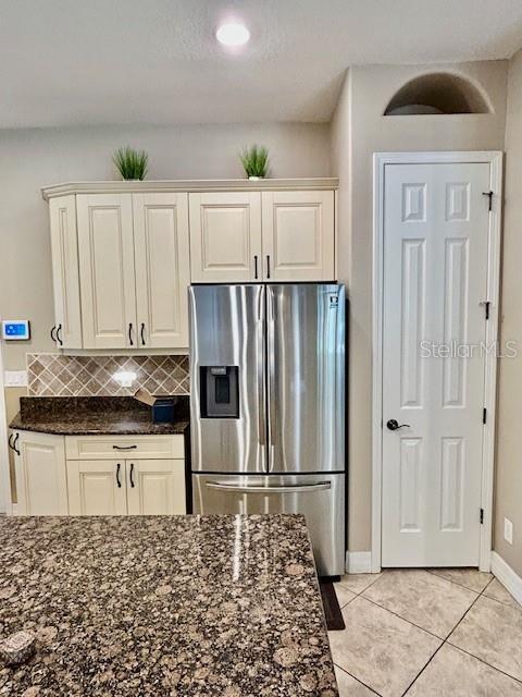 Kitchen Area with 42" Cabinets and Granite Countertops