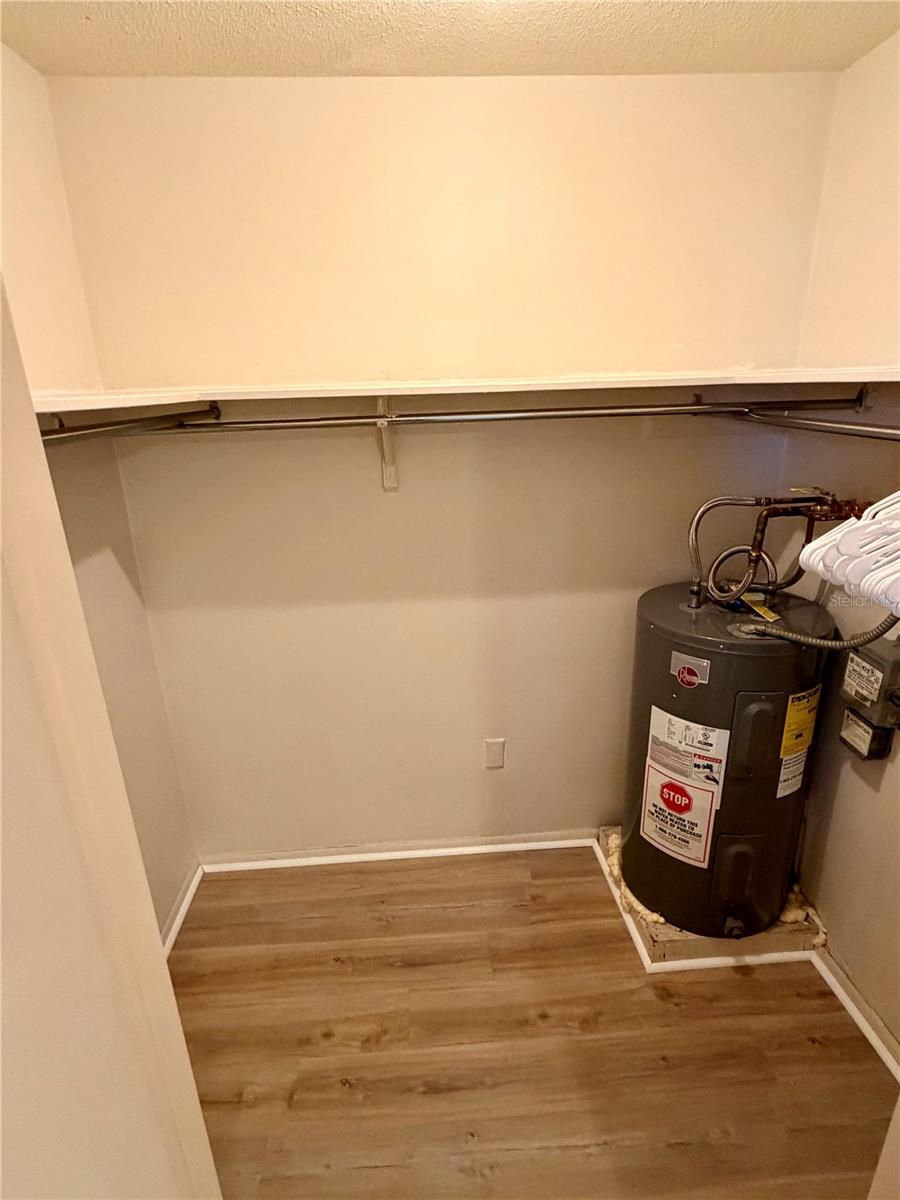 Bedroom walk in closet