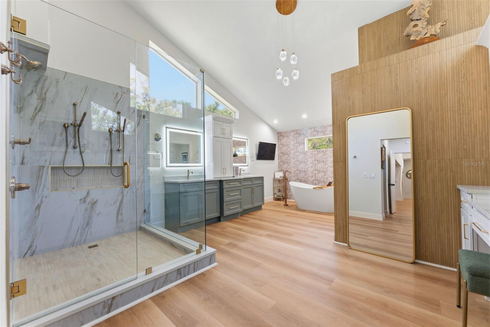Stunning Master Bathroom