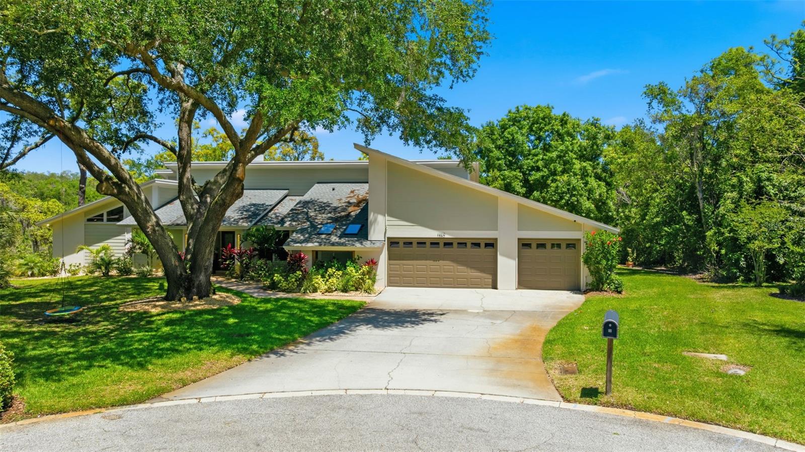 Welcome to 1360 Sago Ct