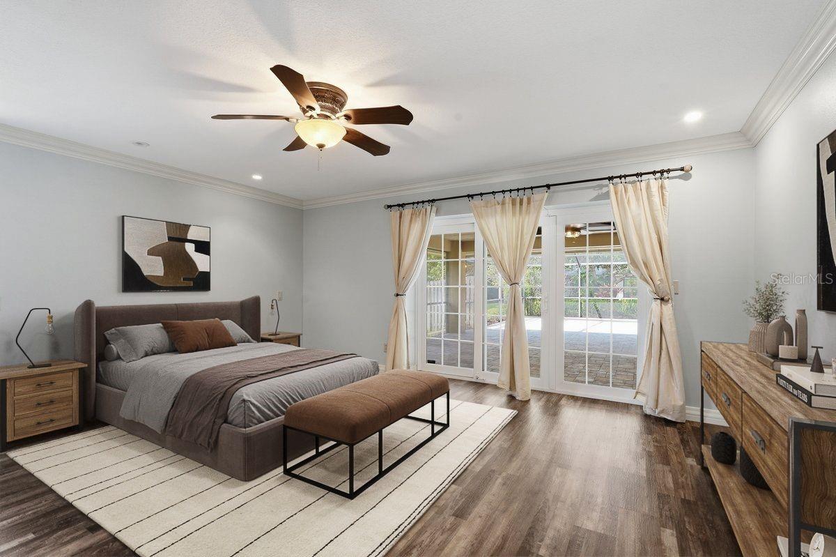 PRIMARY SUITE WITH PRIVATE ACCESS OUTSIDE!