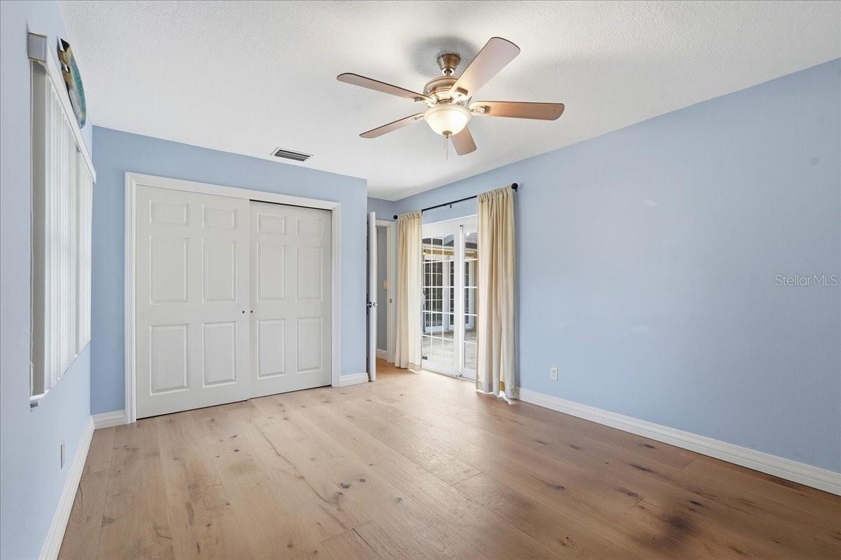 ENSUITE WITH PRIVATE DOORS OUTSIDE AND BATHROOM!