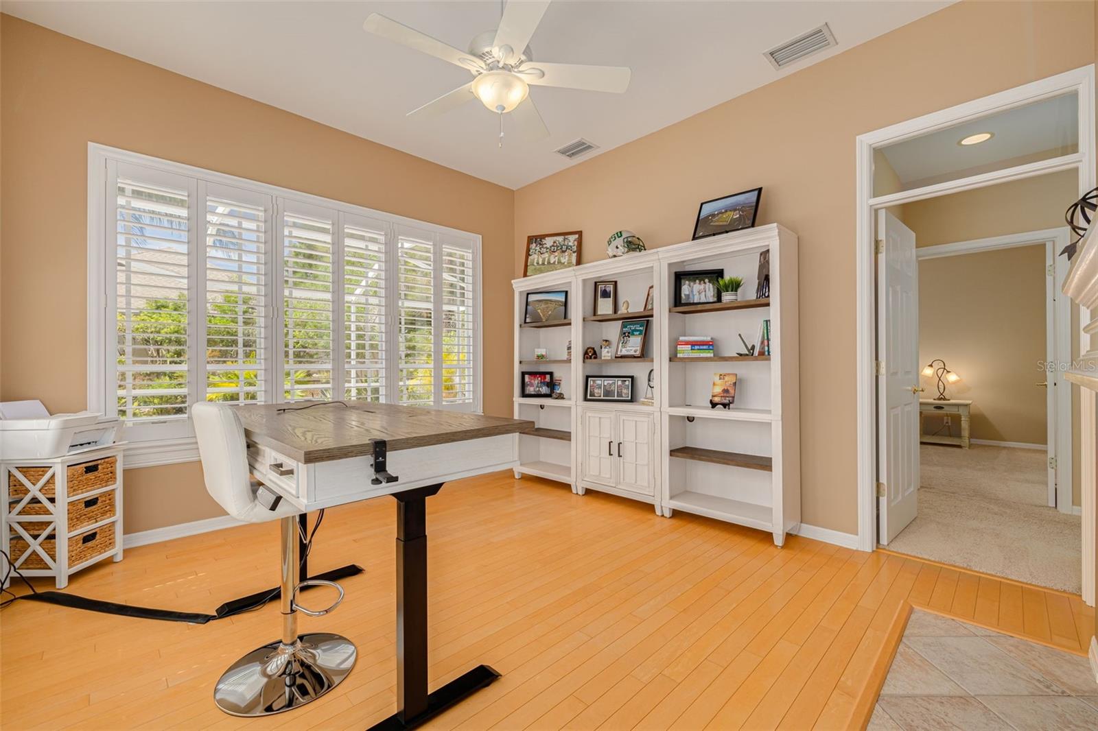 BONUS ROOM: for an office, playroom, exercise equipment, reading, crafts or a guest room!
