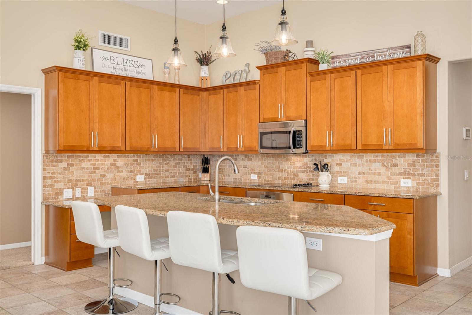 Large center island with breakfast bar!