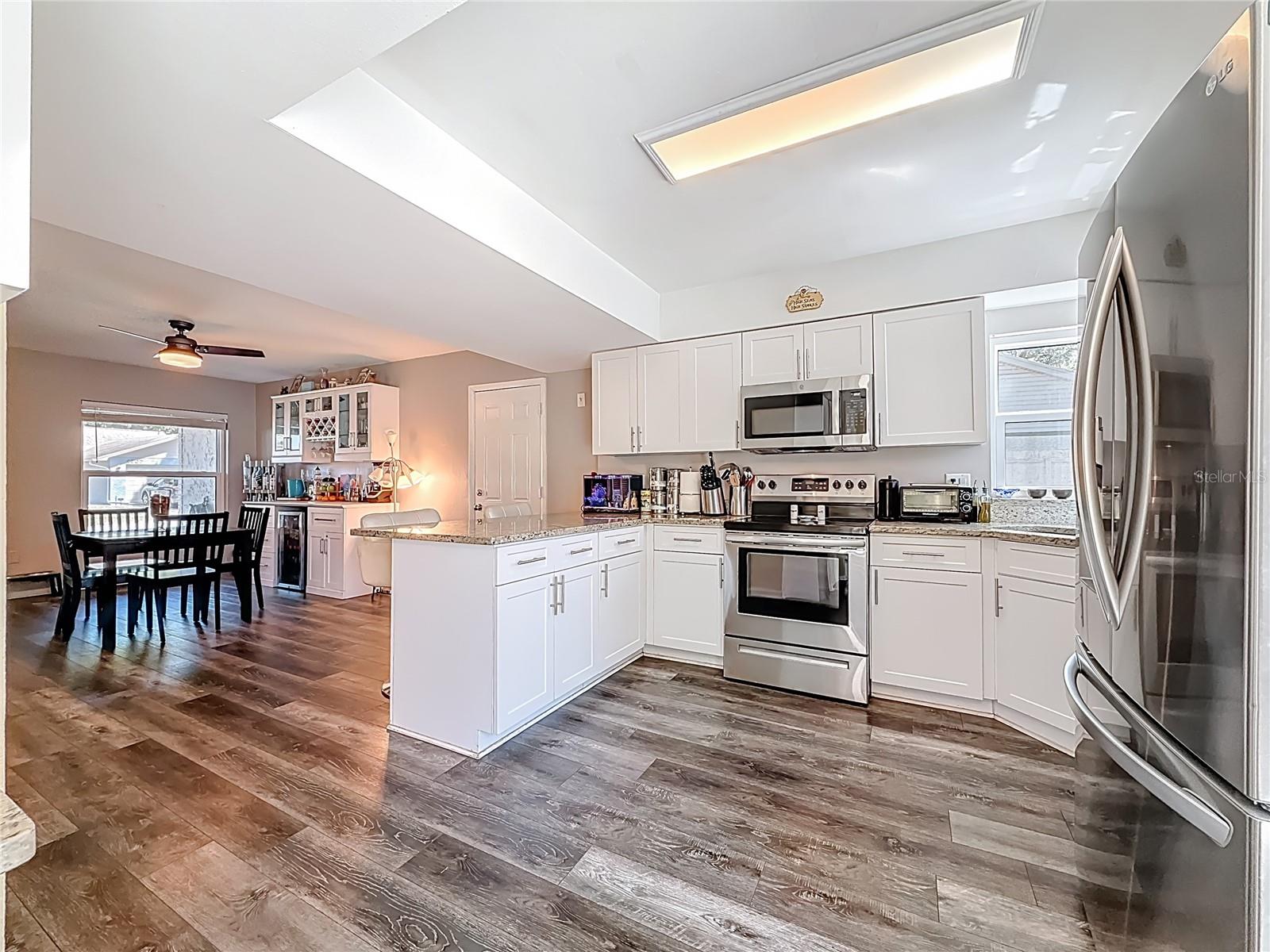 Kitchen - Family Room
