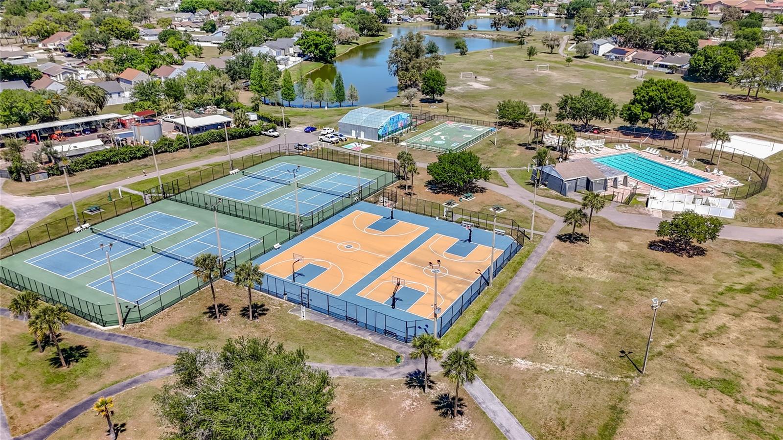 Plantation Community Amenities- main