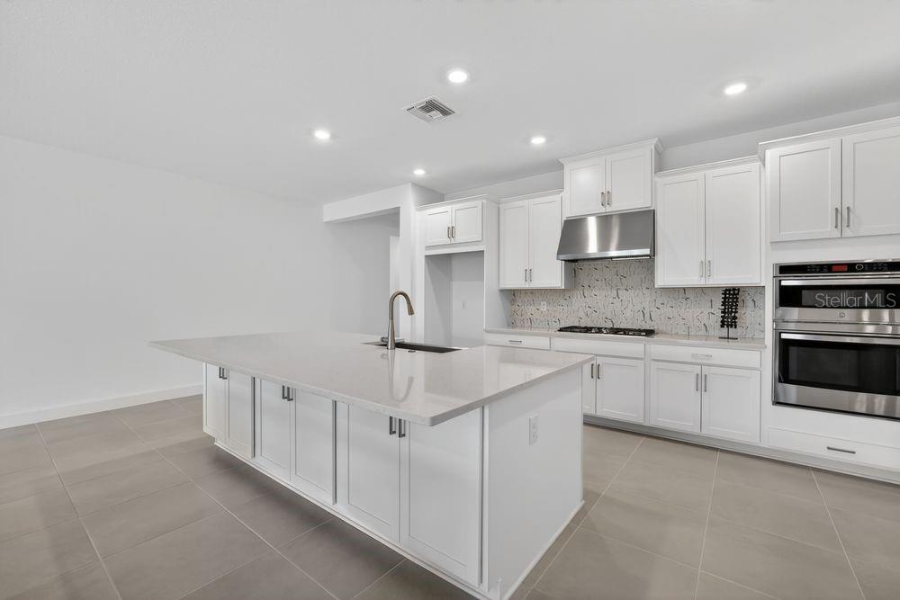 35090 Emberview Drive - Ready Now!