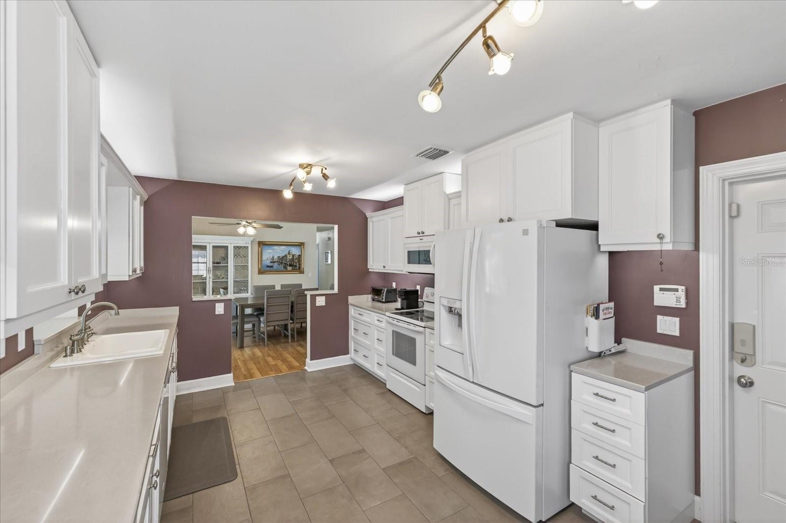 All Appliance Included