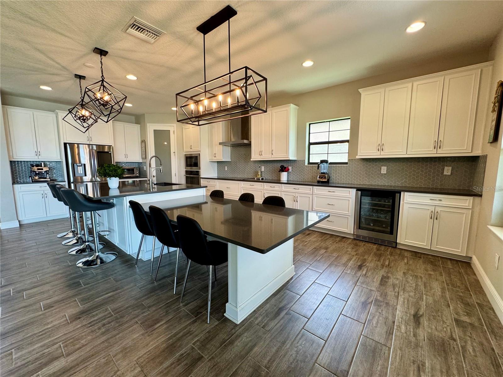 Plenty of cabinet space