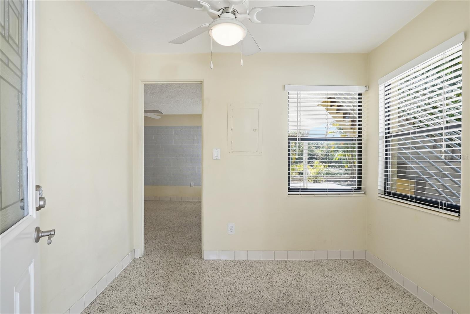 Office/flex space upon entry.