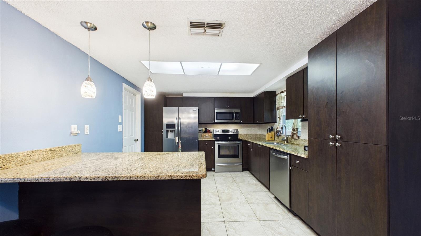 Plenty of storage and counterspace!