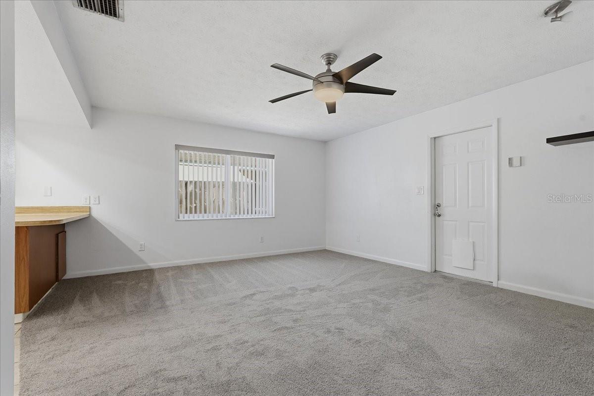 18'x14' Family Room with Door to Garage