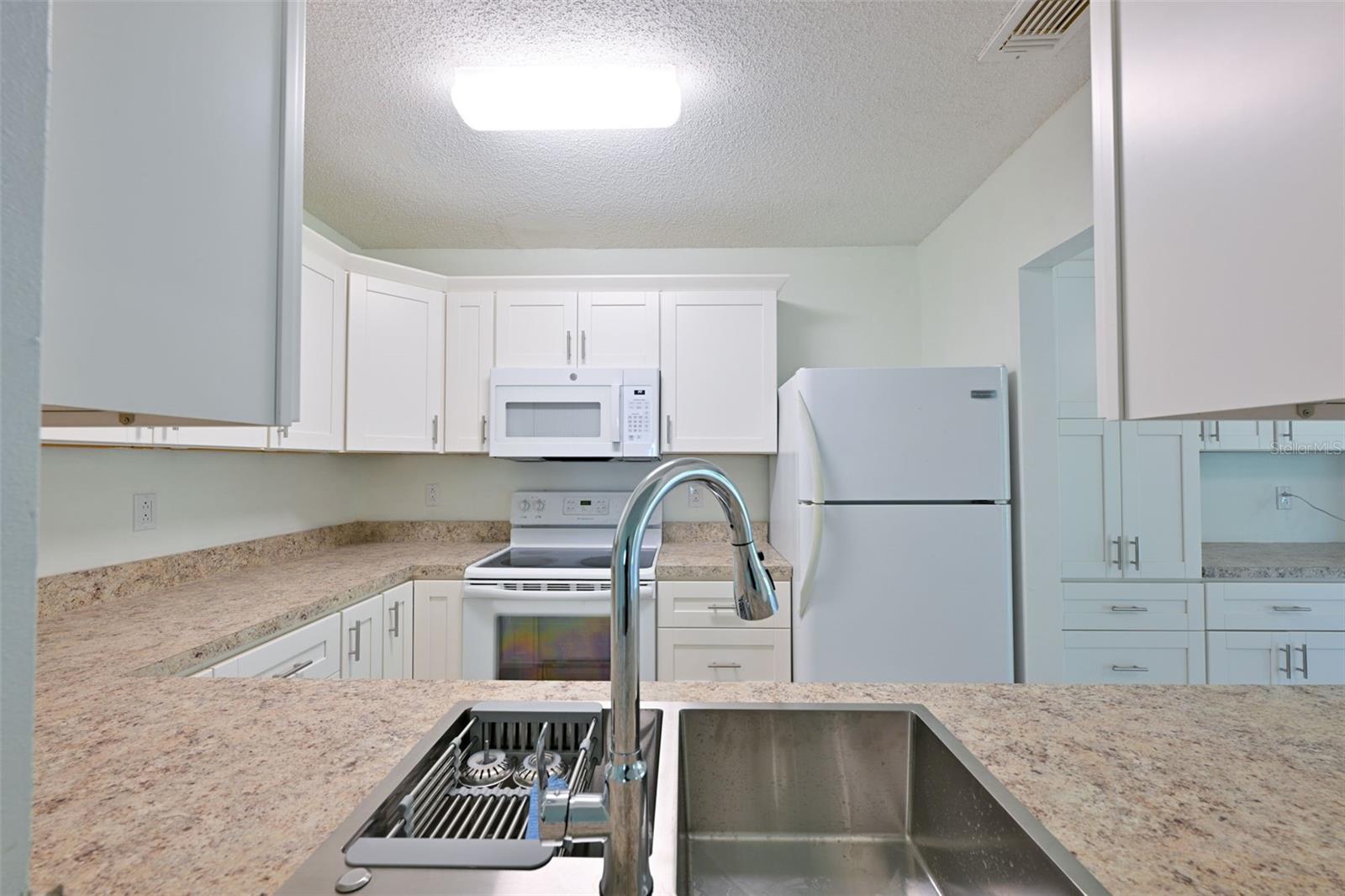 Completely Up-dated Kitchen