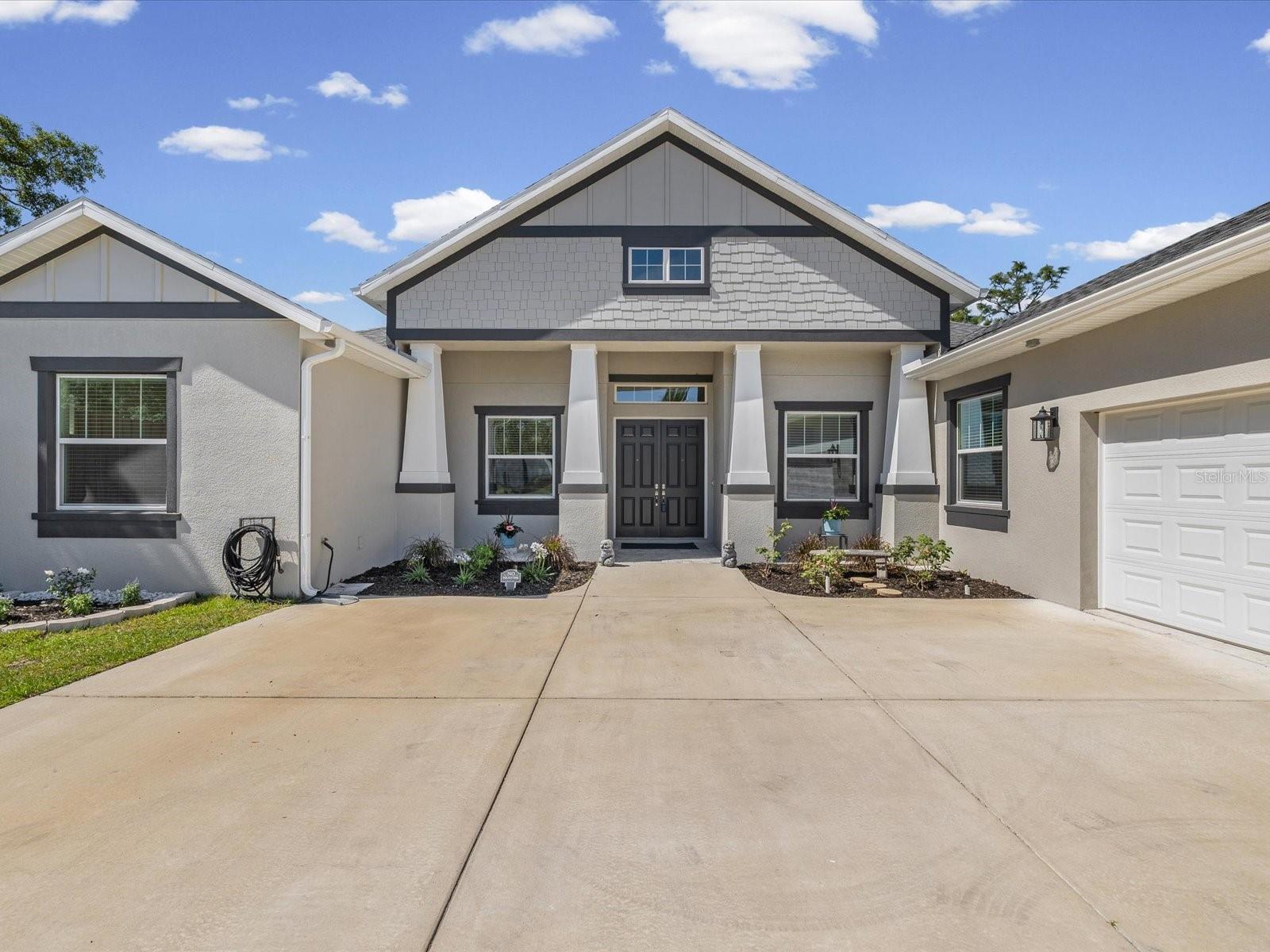 New construction luxury home on acreage in Brooksville / Weeki Wachee, FL