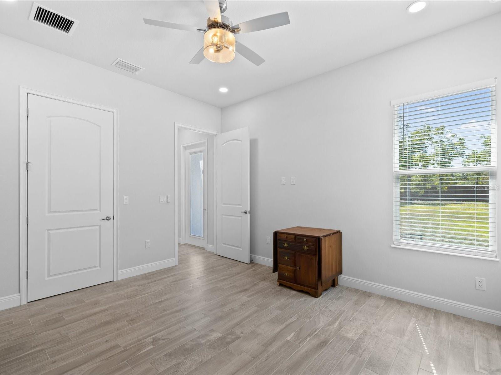 Explore the Property Through a Cinematic Video & Immersive 3D Tour