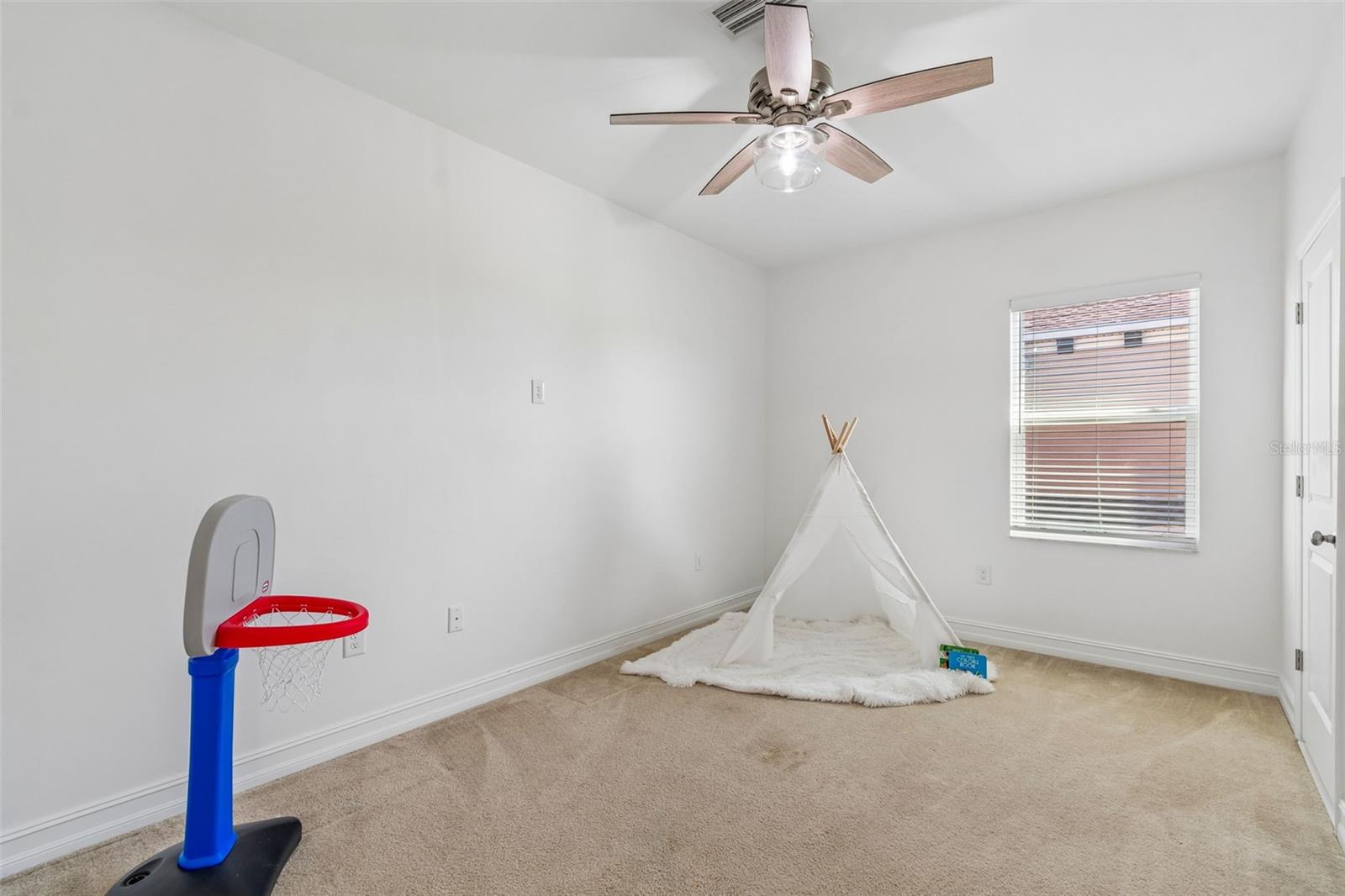 Bedroom 4 or bonus room