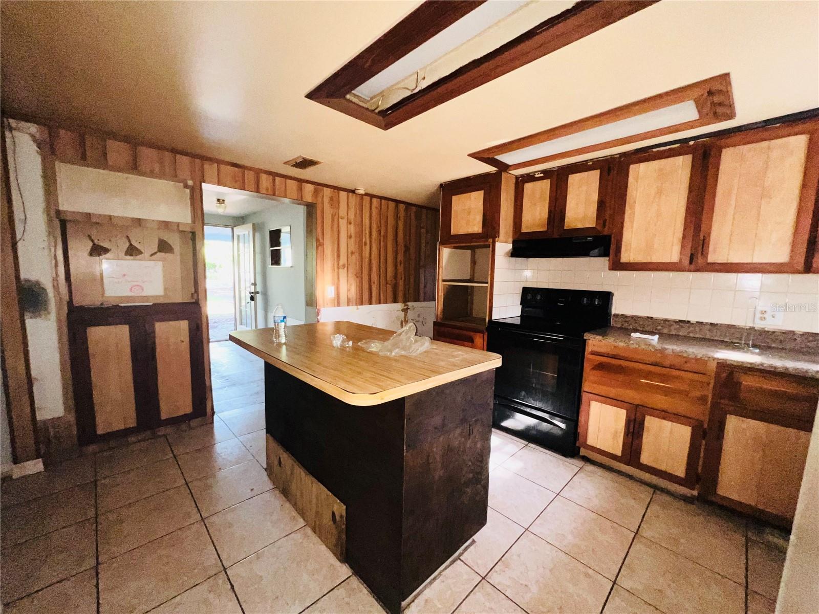 KITCHEN VIEW FROM LAUNDRY ROO,