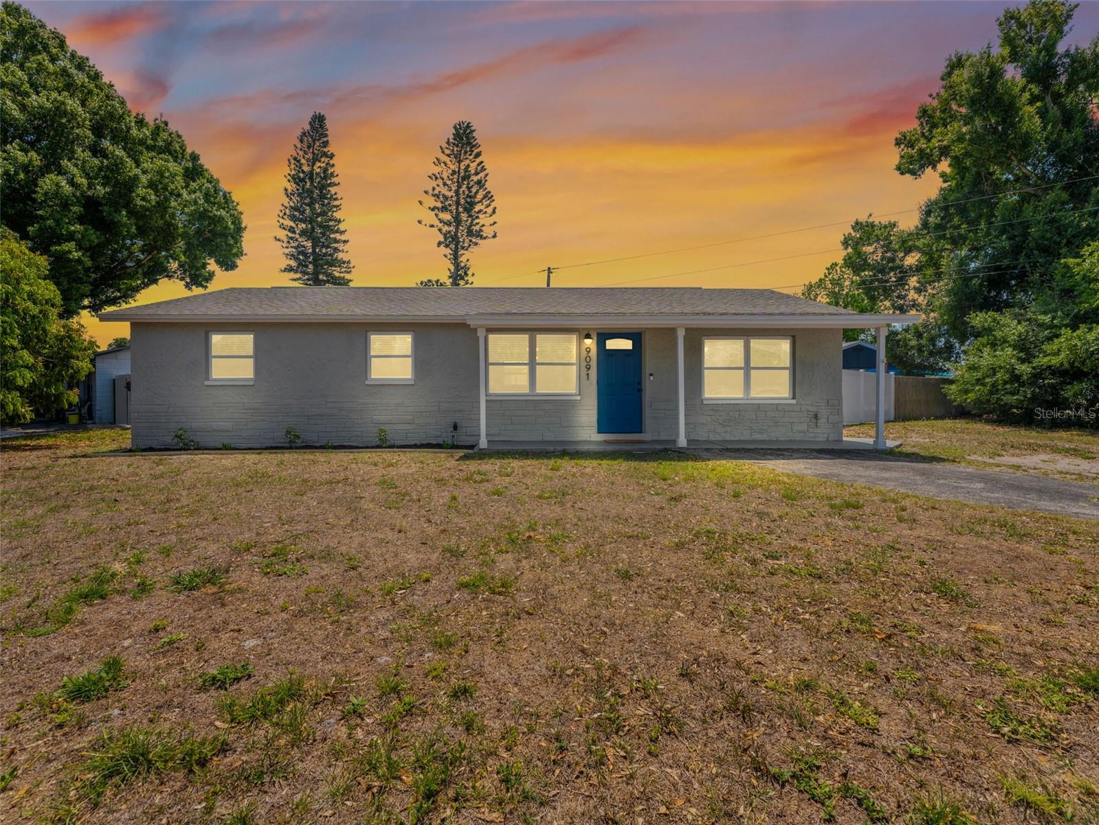 Welcome to 9091 83rd Way in Seminole