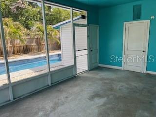 enclosed carport / patio