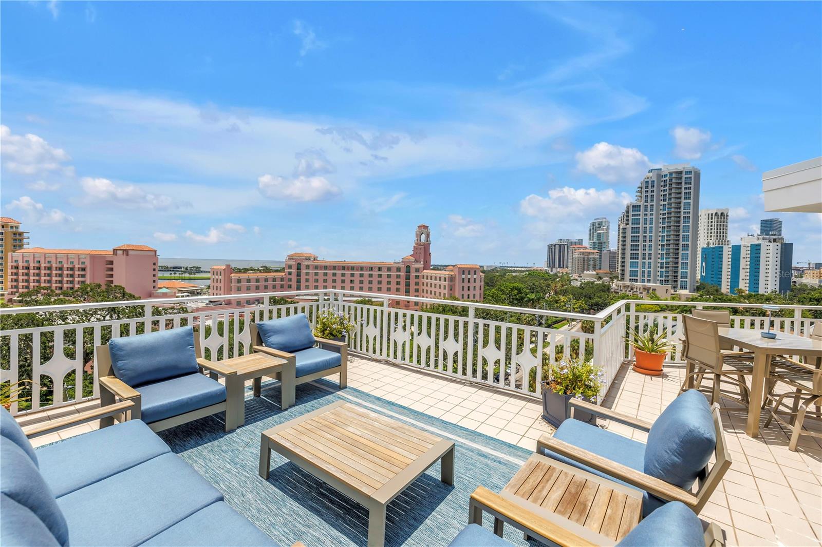 Downtown skyline, Tampa Bay and Vinoy Hotel views from terrace