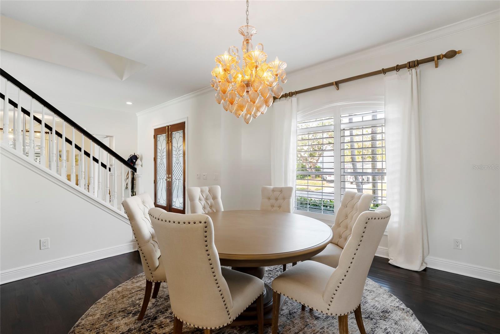 Formal dining room