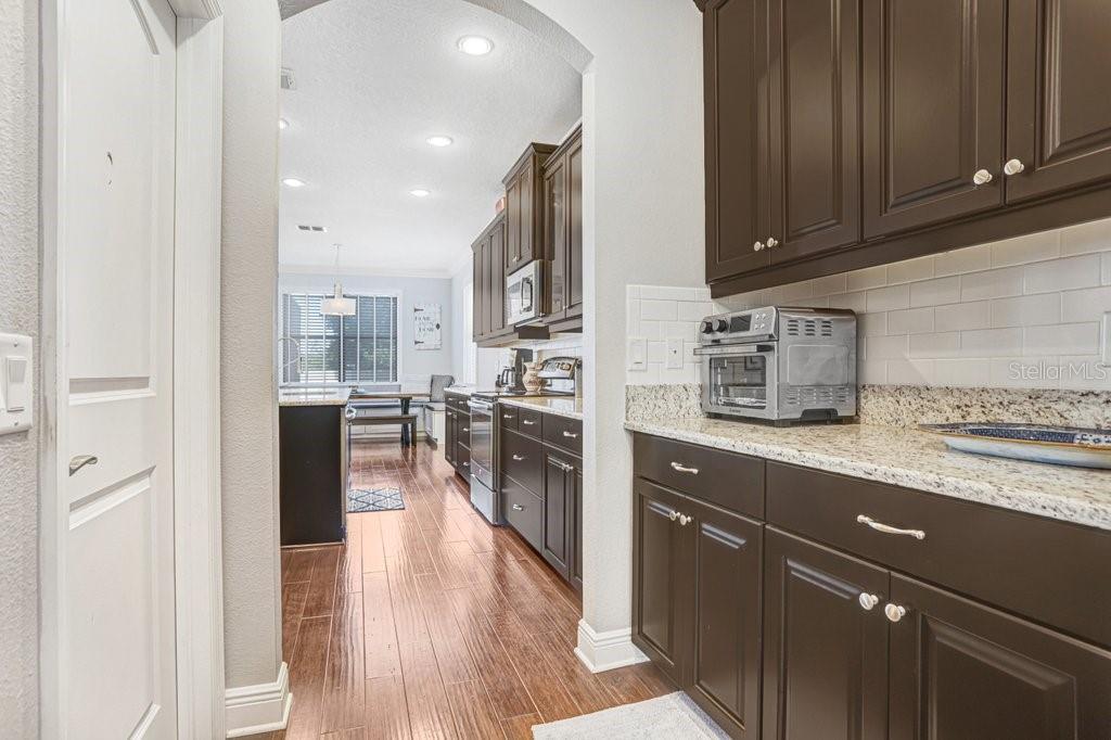 Butler Pantry connected from Dining Room to Kitchen