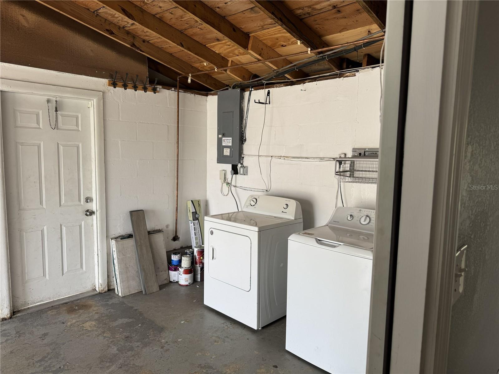 Garage Laundry