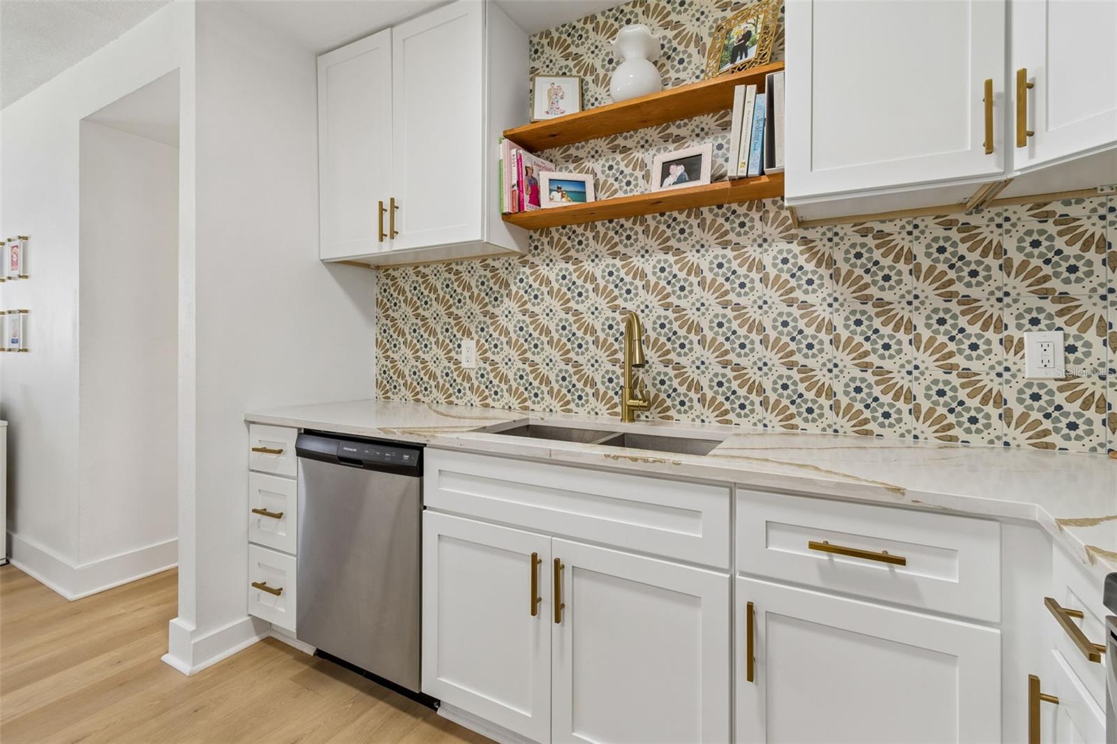 Kitchen w/Open Shelving & Stunning Backsplash