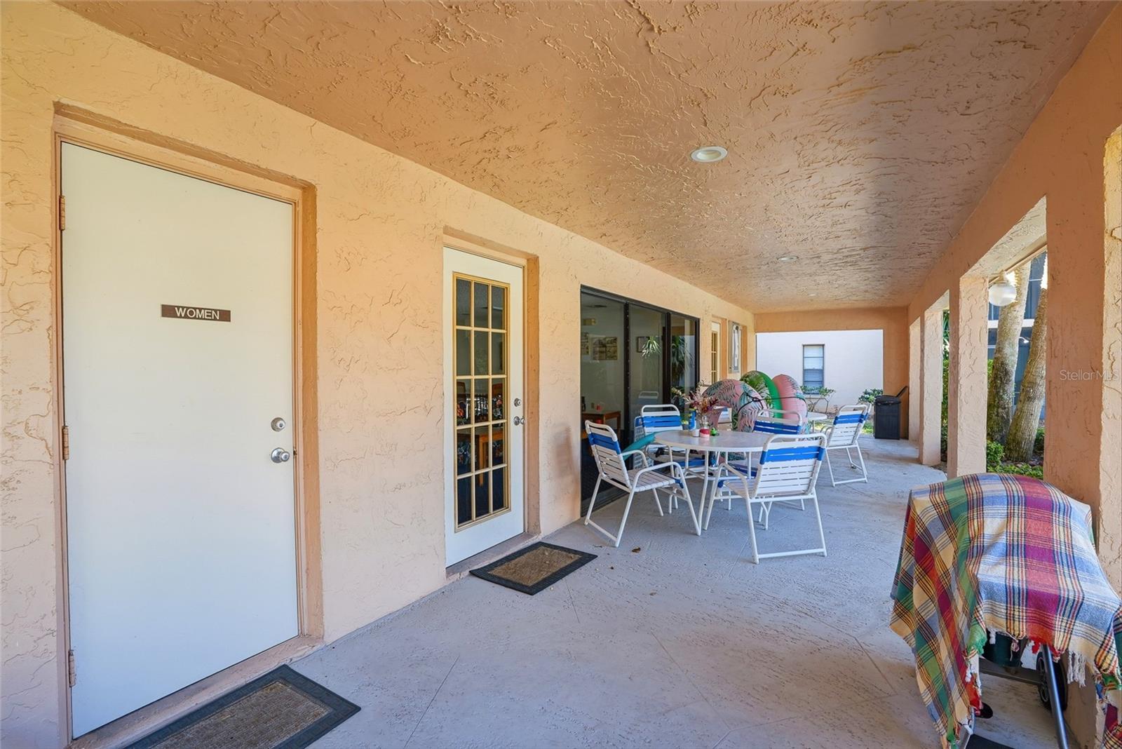 Clubhouse behind the Pool