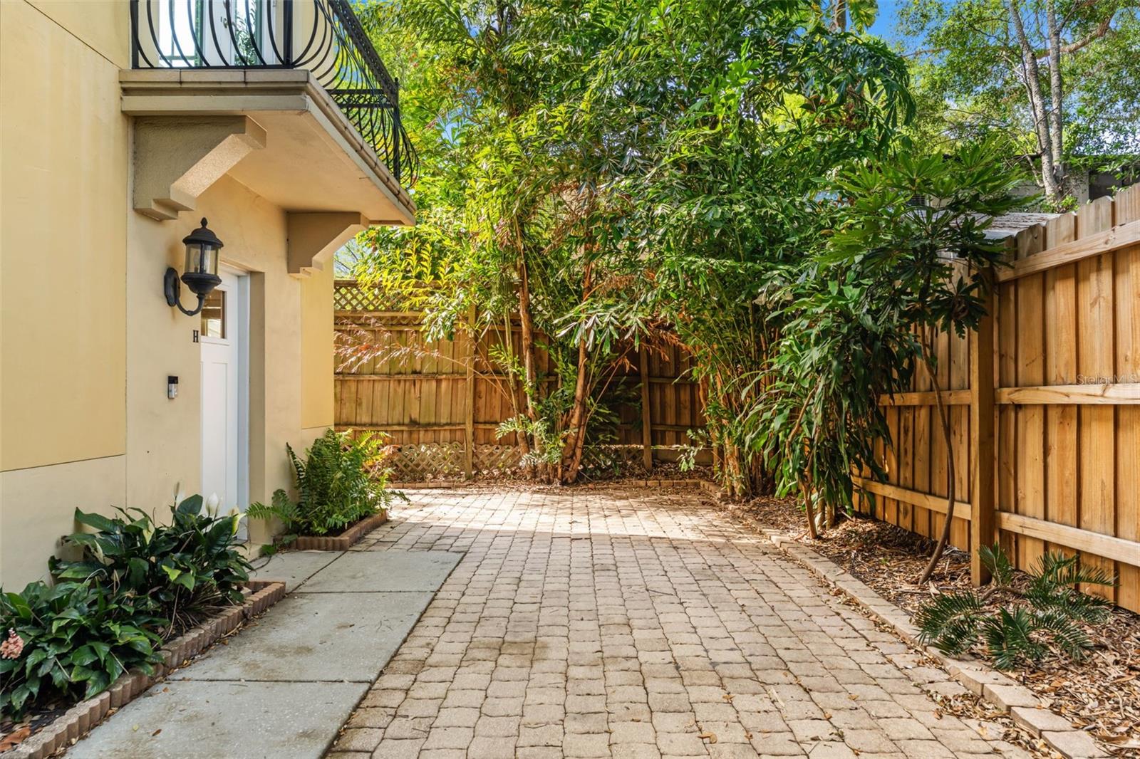 fenced in private patio/yardspace