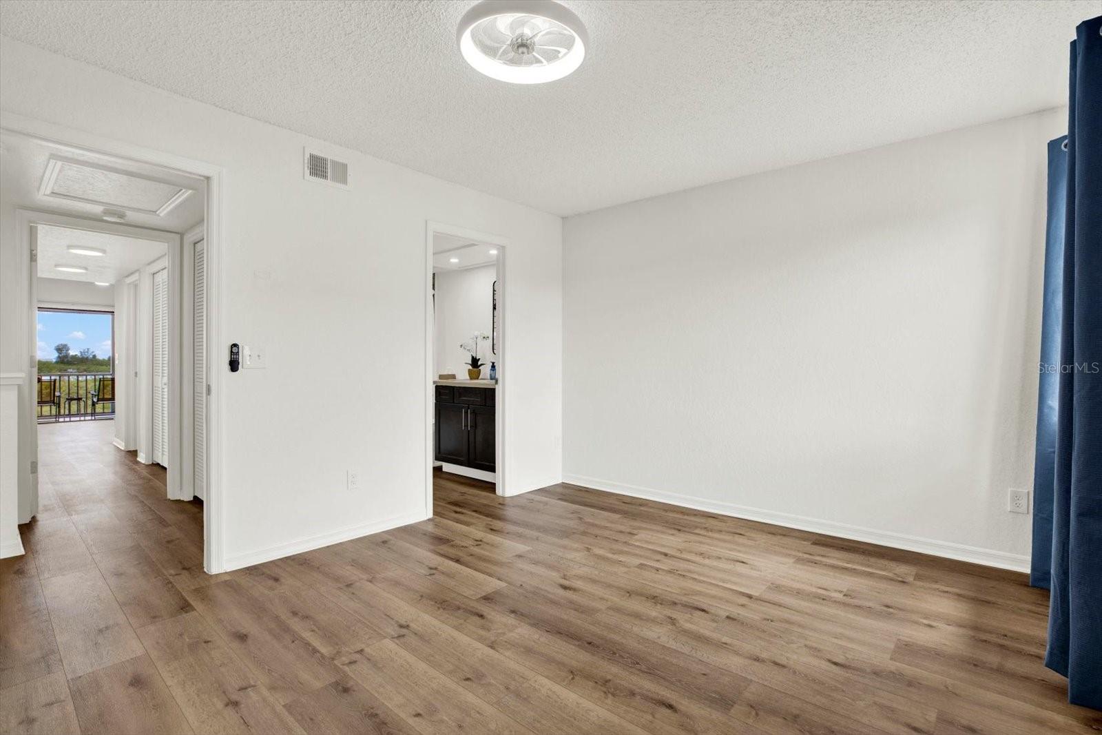 2nd Bedroom