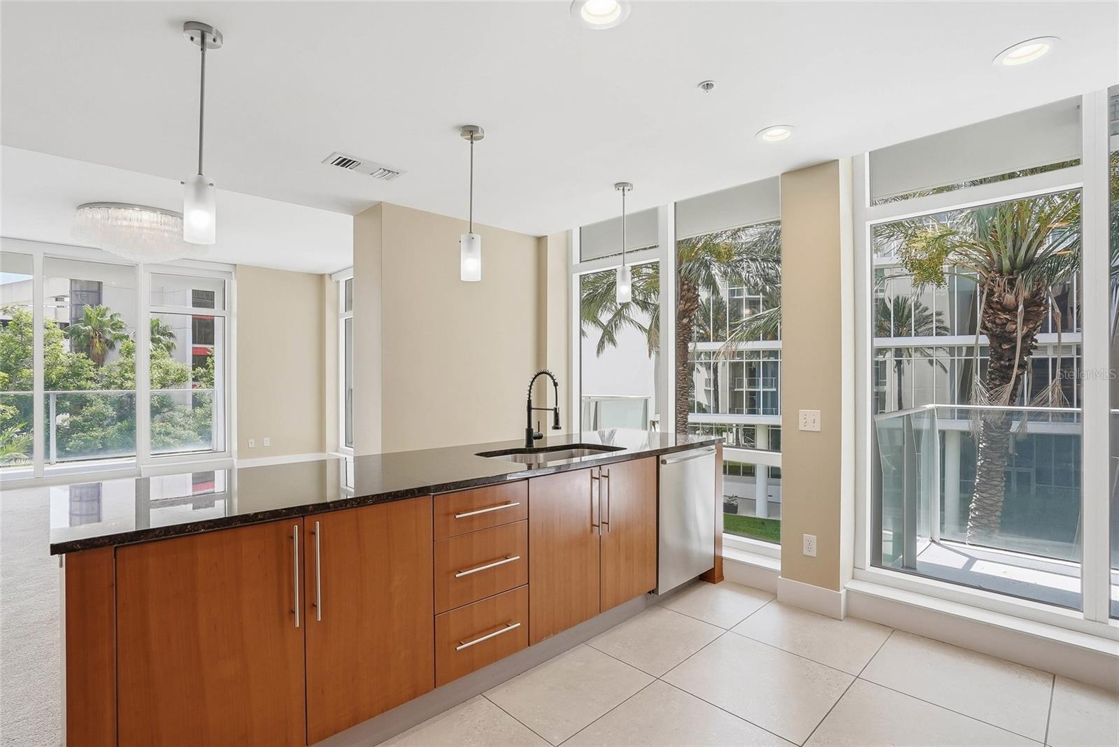 Kitchen Peninsula and BarTop