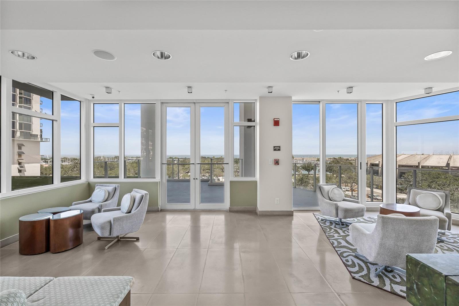 6th Floor Club Room