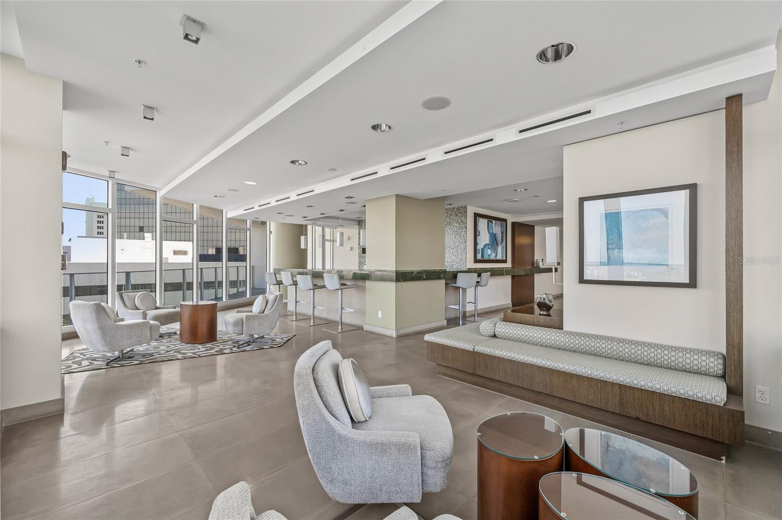 6th Floor Club Room