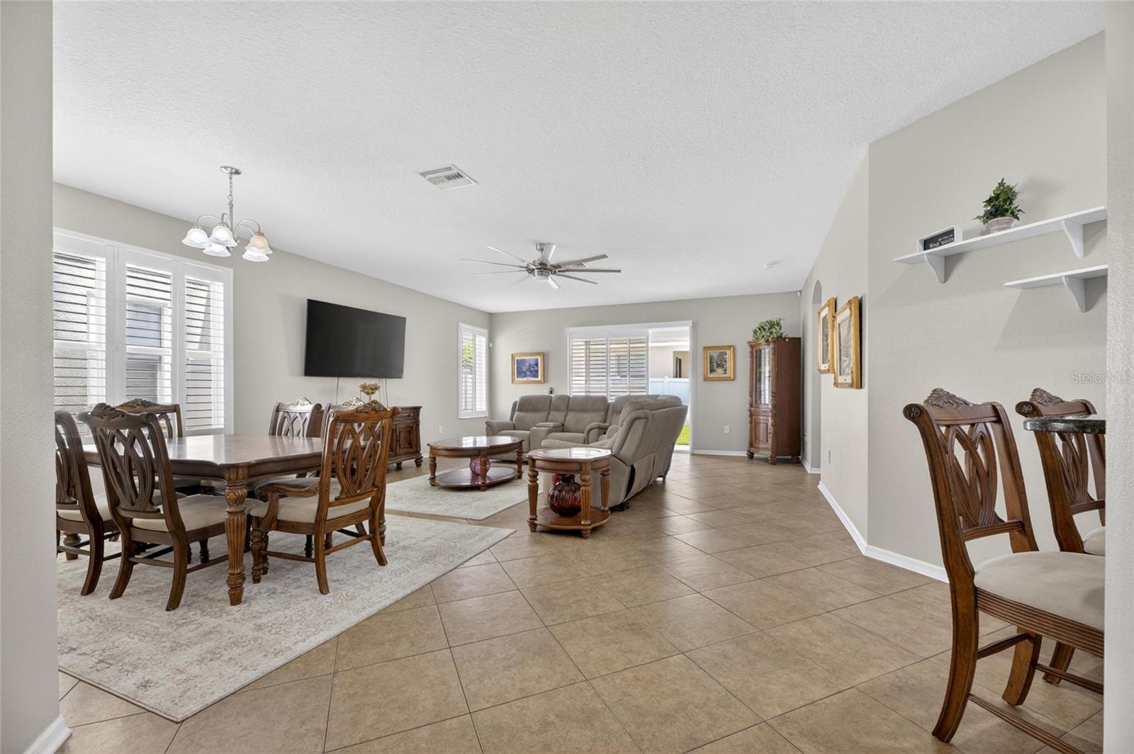 Dining/Living Room Combo