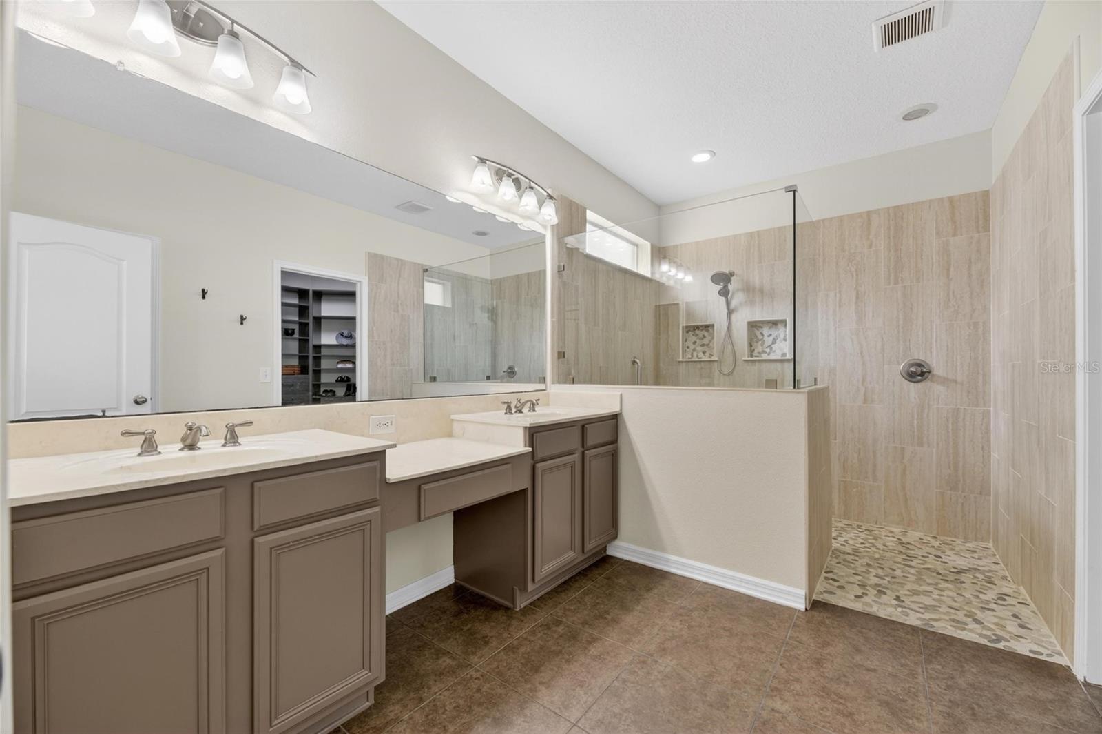 Primary Ensuite Bath