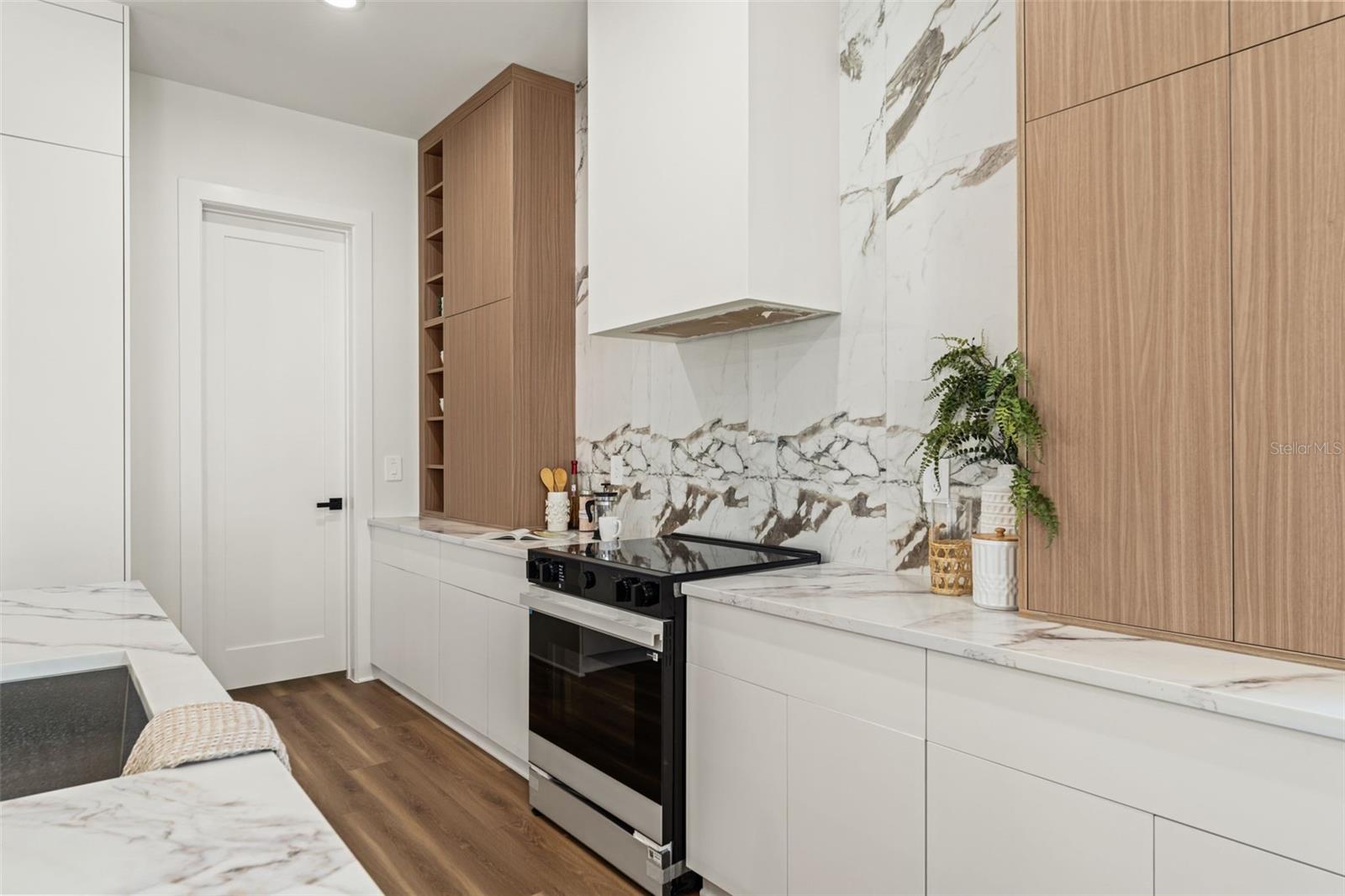 Samsung bespoke appliances and custom hood