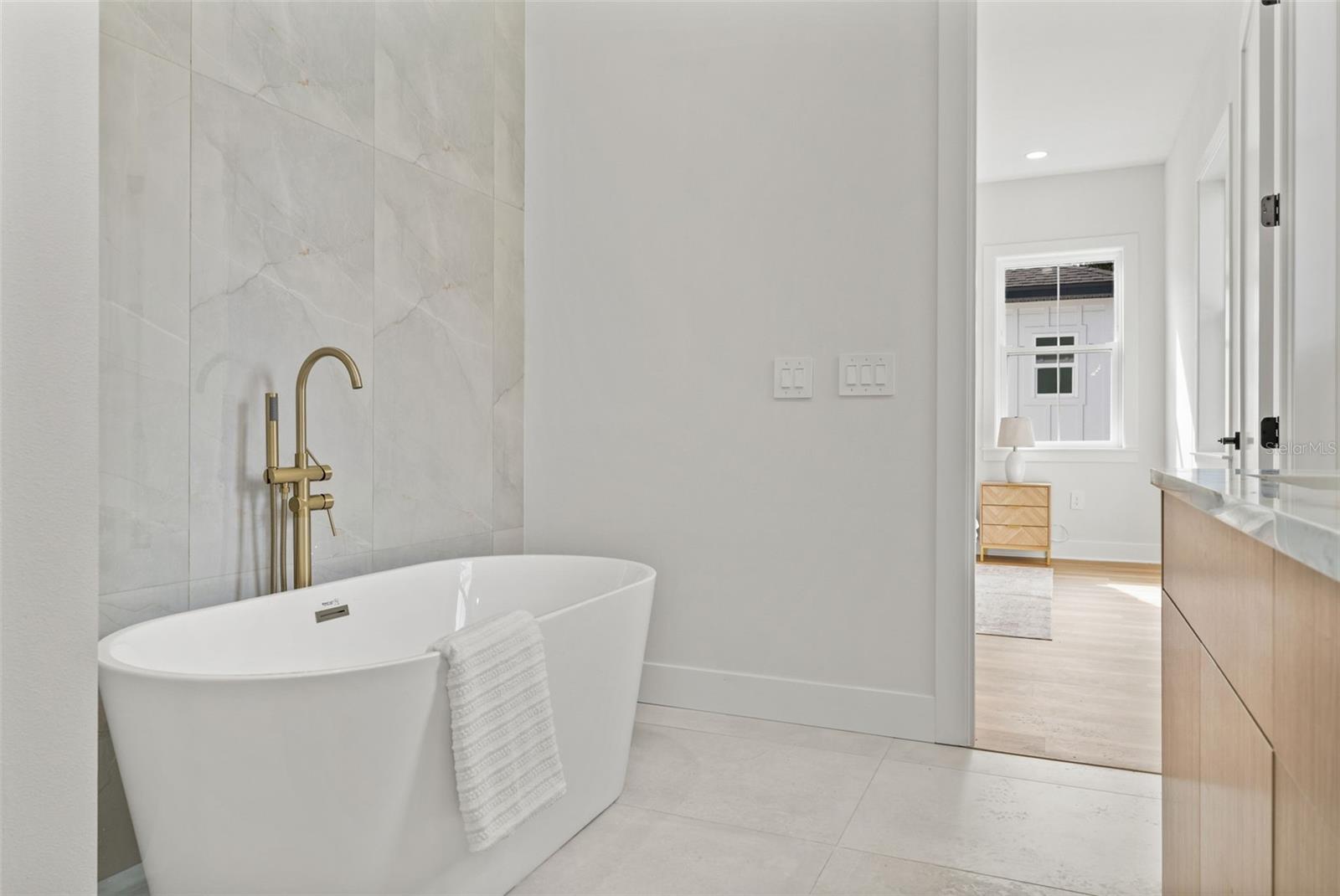 large freestanding soaking tub