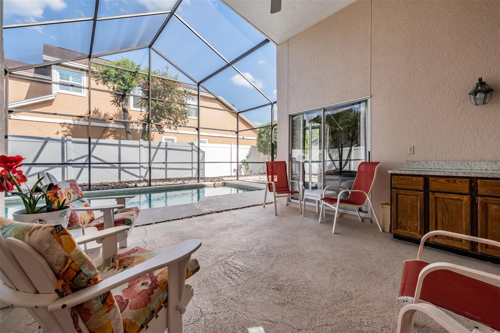 Covered area by the pool