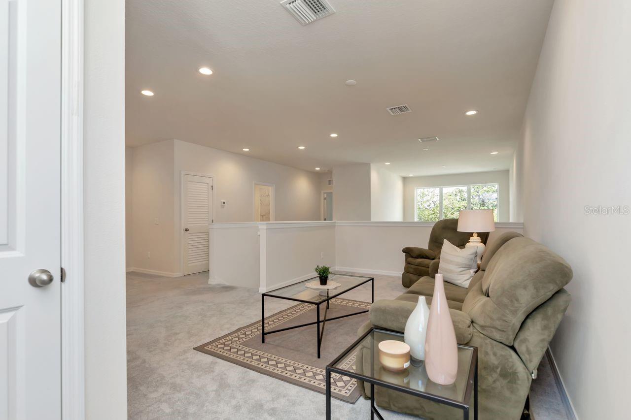 Loft with Walk in closet